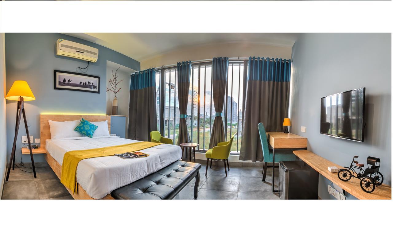 Aura Corporate Suites At Manyata Tech Park Bangalore Esterno foto